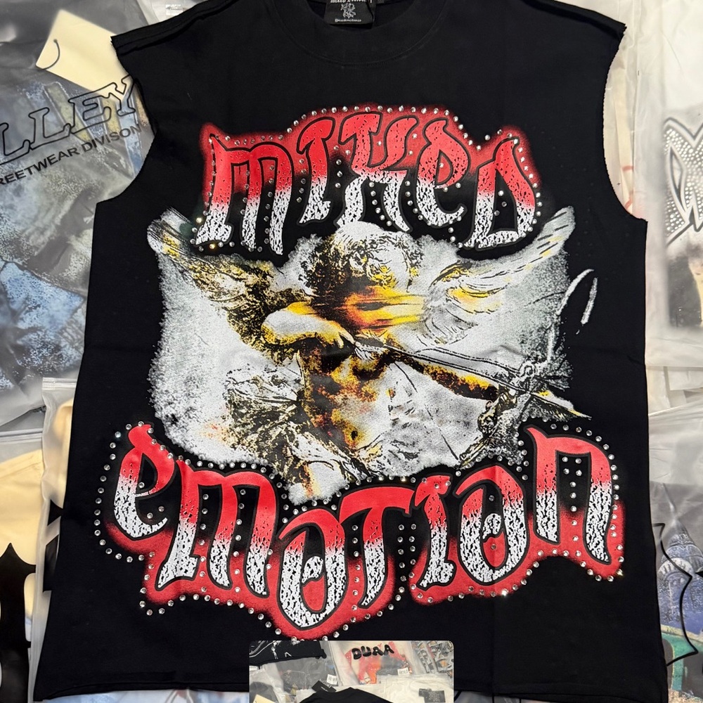 Men’s Black Graphic 'Mixed Emotion' Muscle Tee